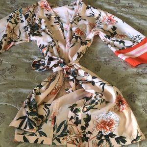 New York & Company Other - Floral kimono New York & Company Other - Floral kimono